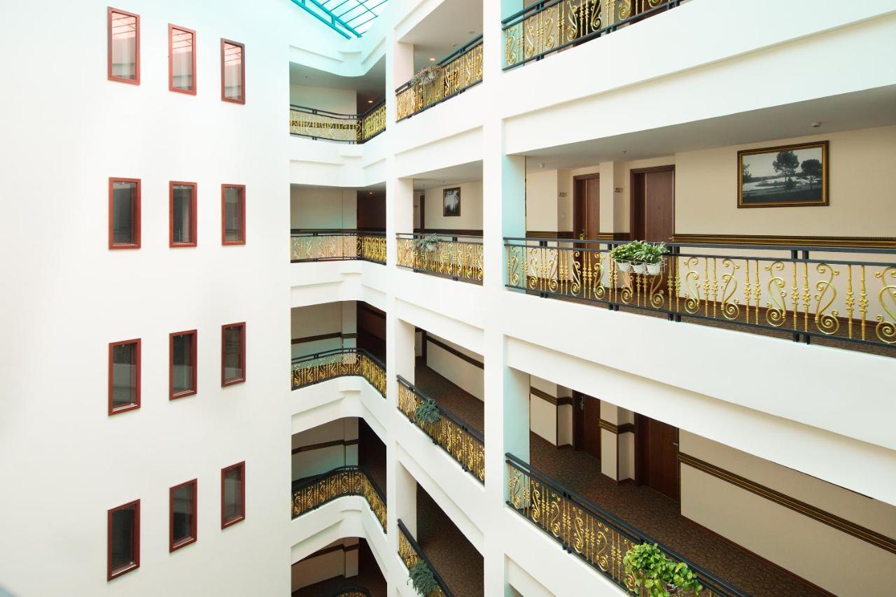 Ladalat Hotel Екстер'єр фото