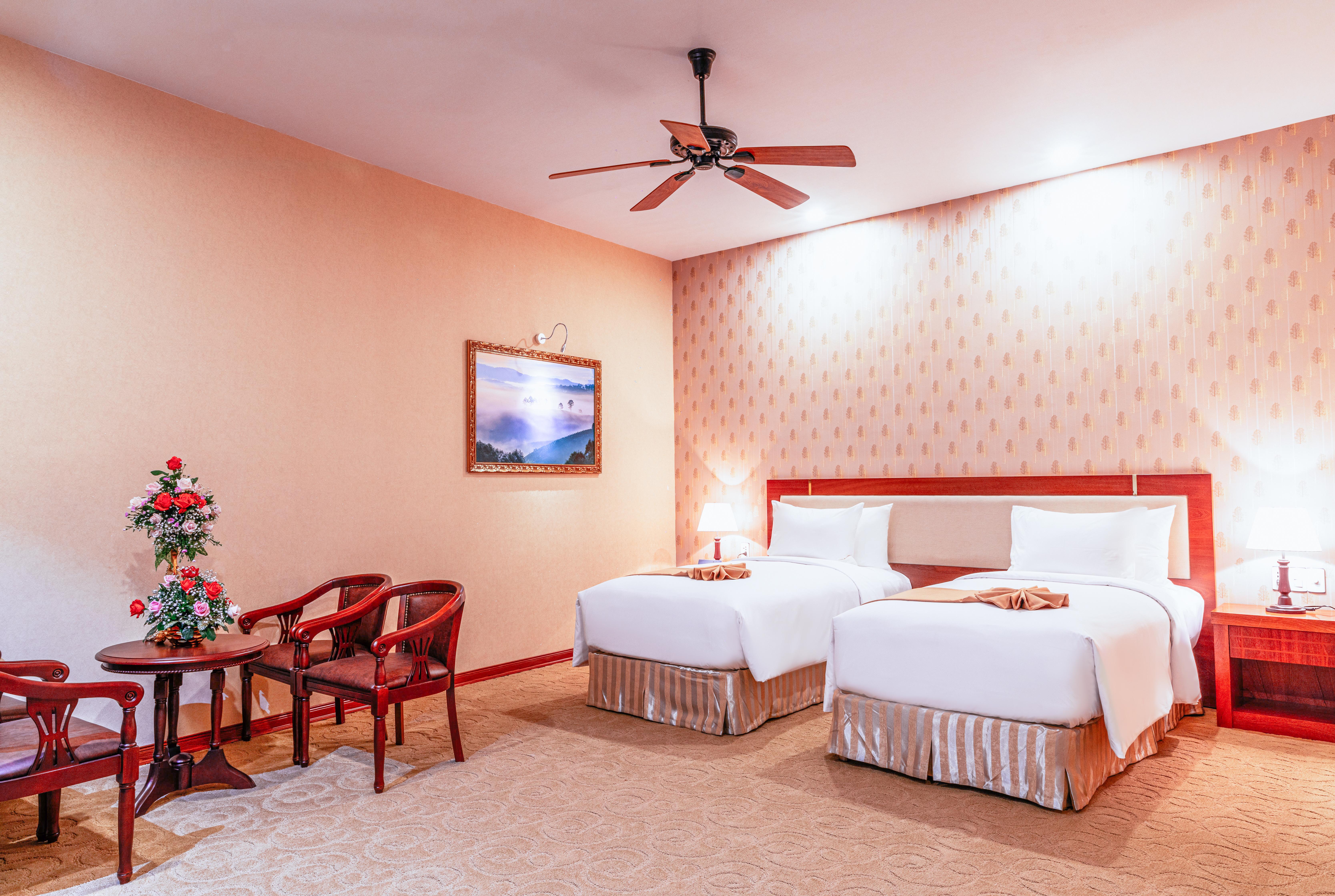 Ladalat Hotel Екстер'єр фото