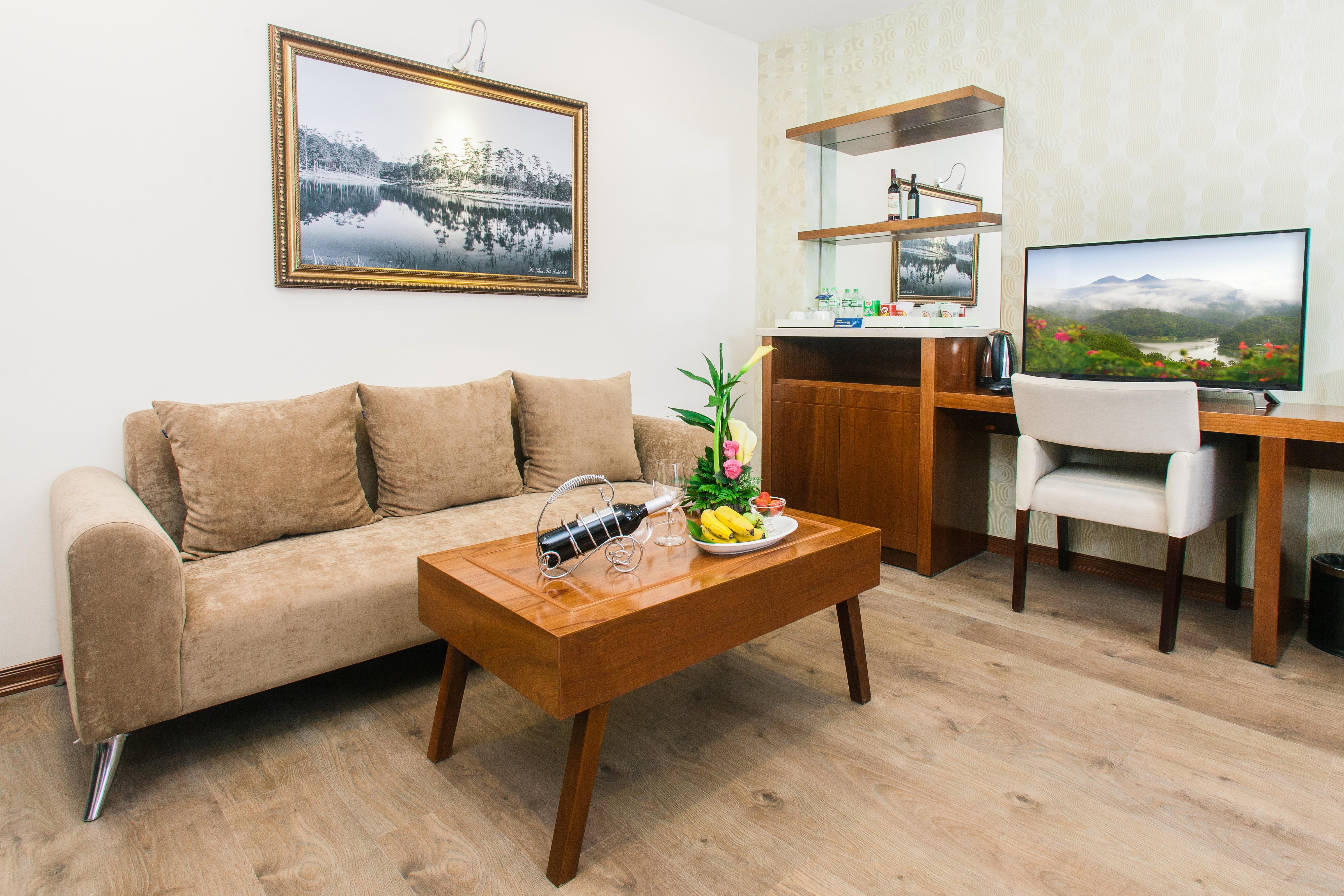 Ladalat Hotel Екстер'єр фото