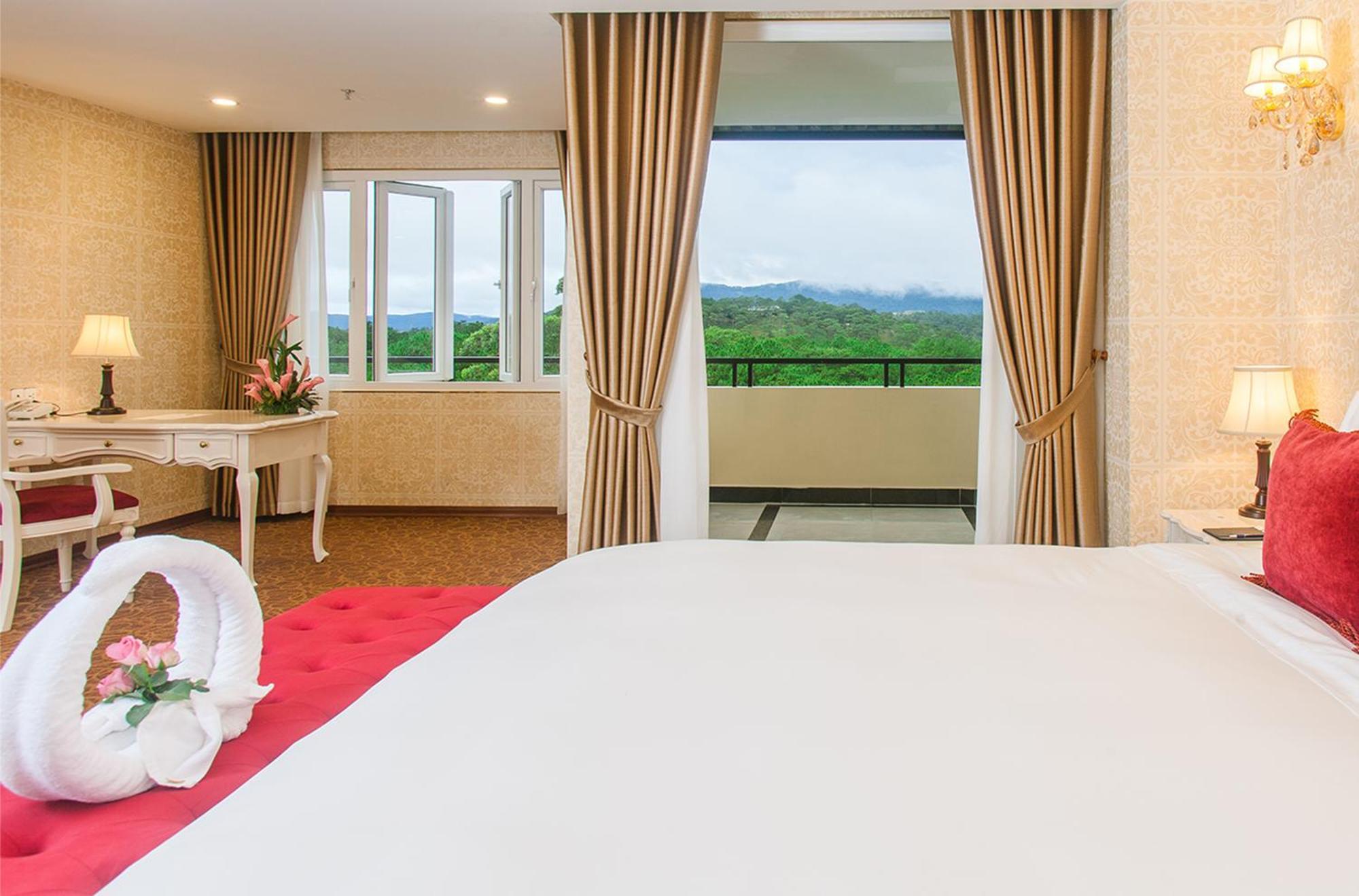 Ladalat Hotel Екстер'єр фото