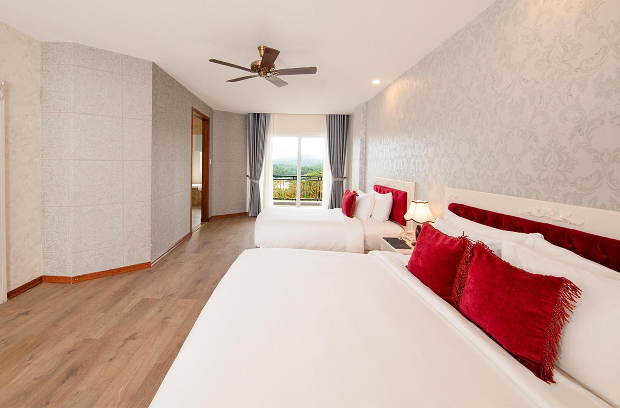 Ladalat Hotel Екстер'єр фото