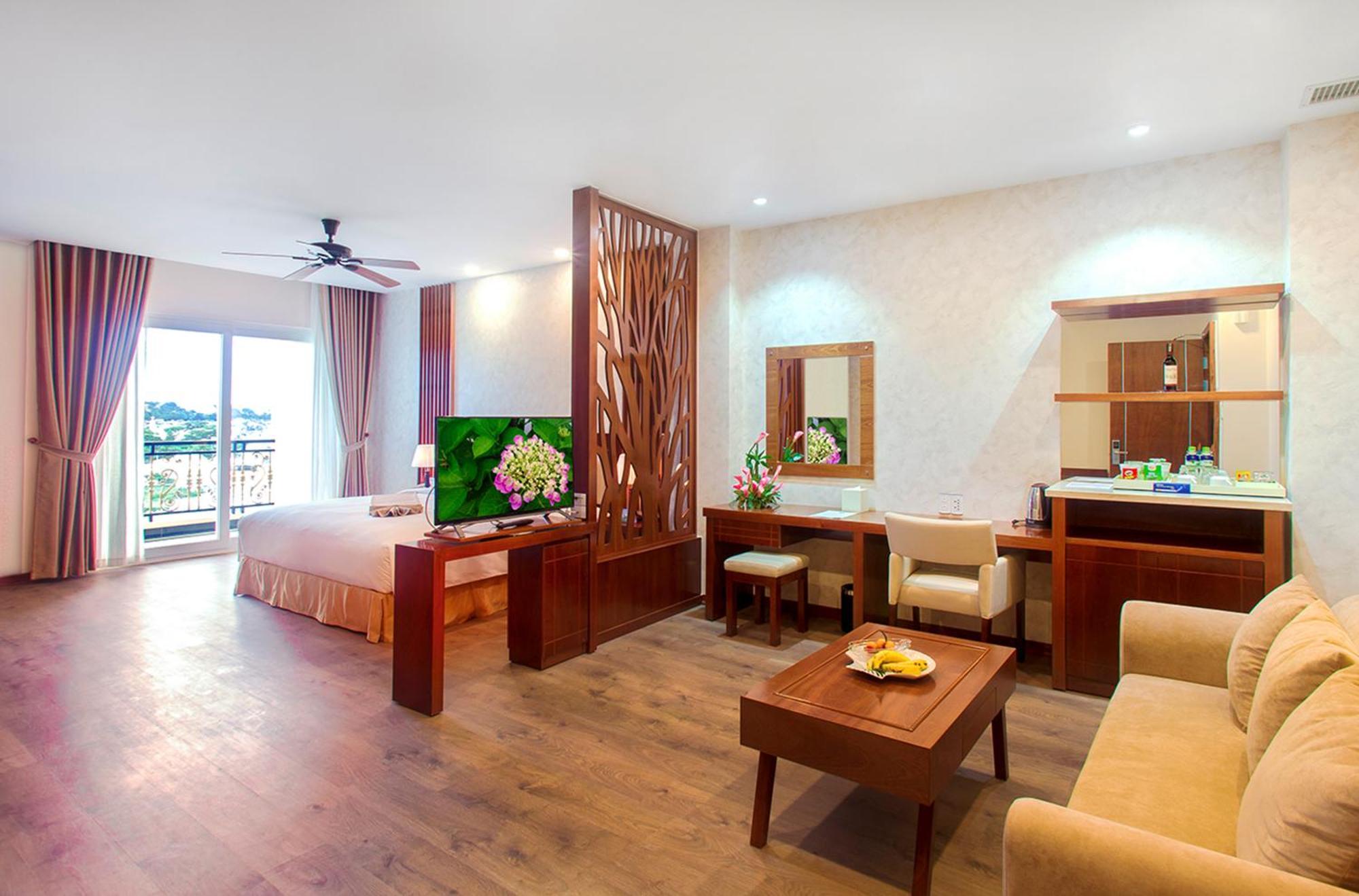 Ladalat Hotel Екстер'єр фото